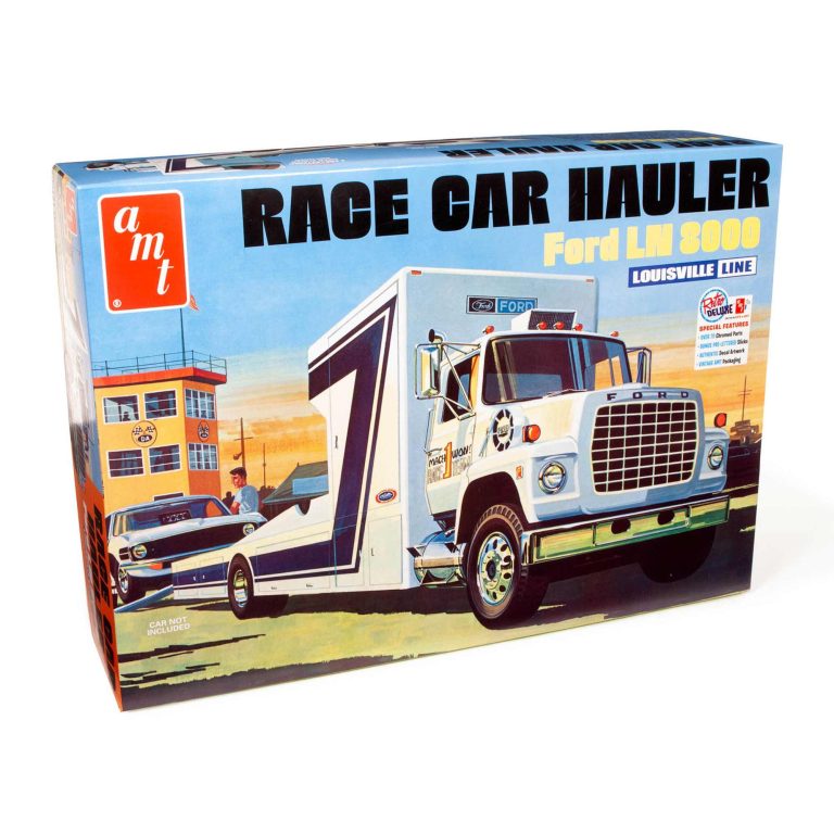 AMT 1/25 Ford LN8000 Race Car Hauler Model Kit